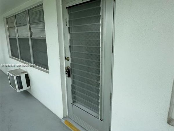 163 Coventry G, Unit 163, West Palm Beach, FL 33417