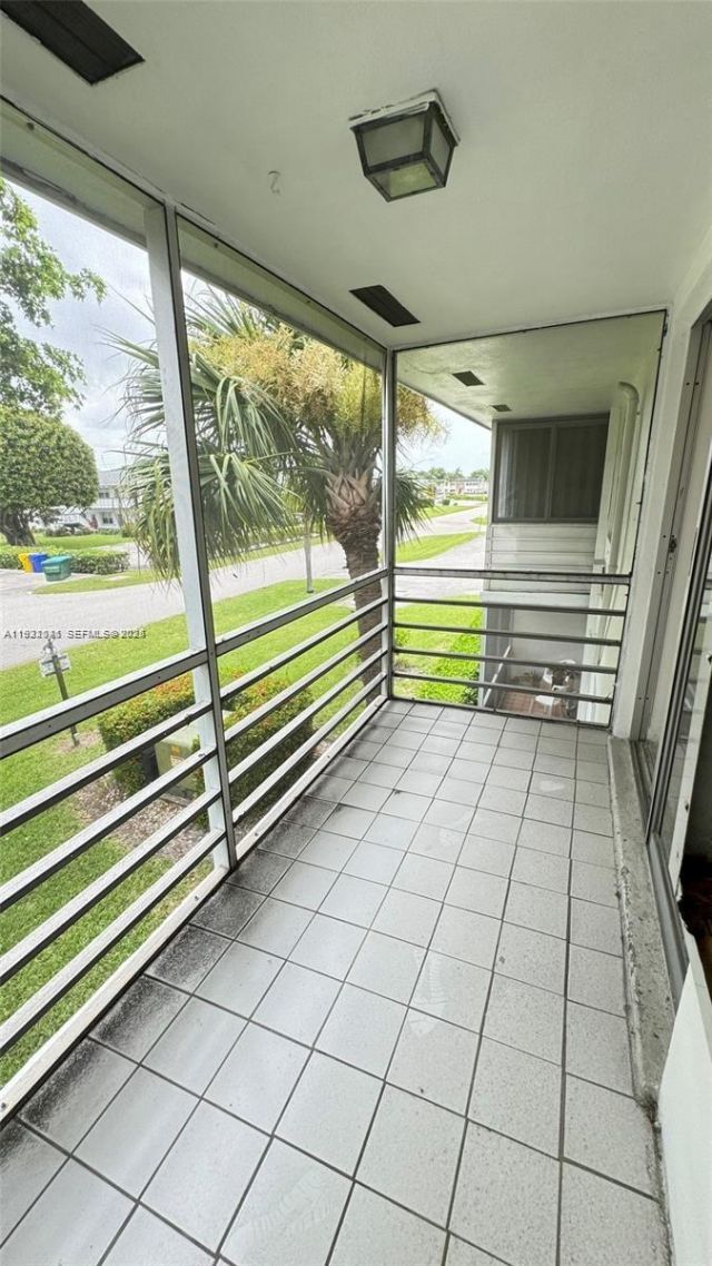 163 Coventry G, Unit 163, West Palm Beach, FL 33417 Photo