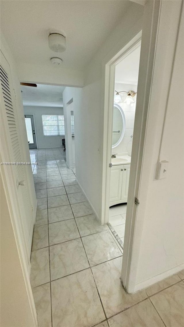 163 Coventry G, Unit 163, West Palm Beach, FL 33417 Photo