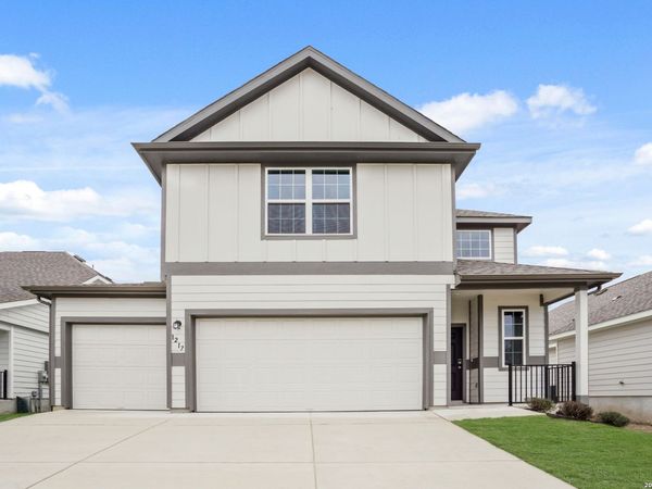 1217 Sweden, Seguin, TX 78155