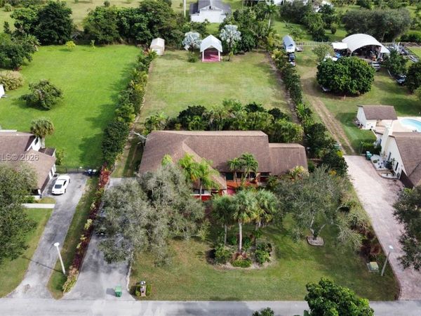 27111 SW 155th Ave, Homestead, FL 33032