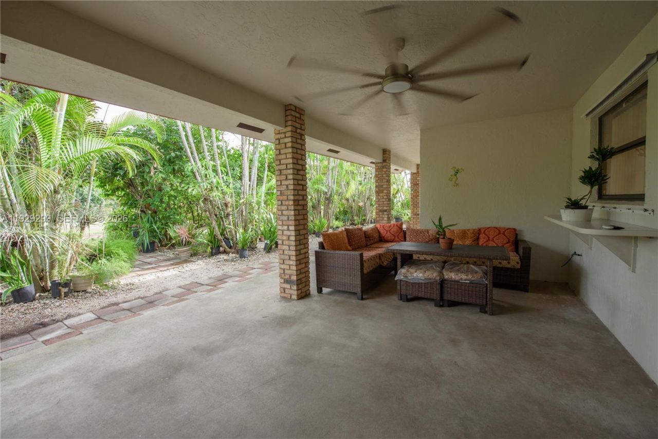 27111 SW 155th Ave, Homestead, FL 33032 Photo