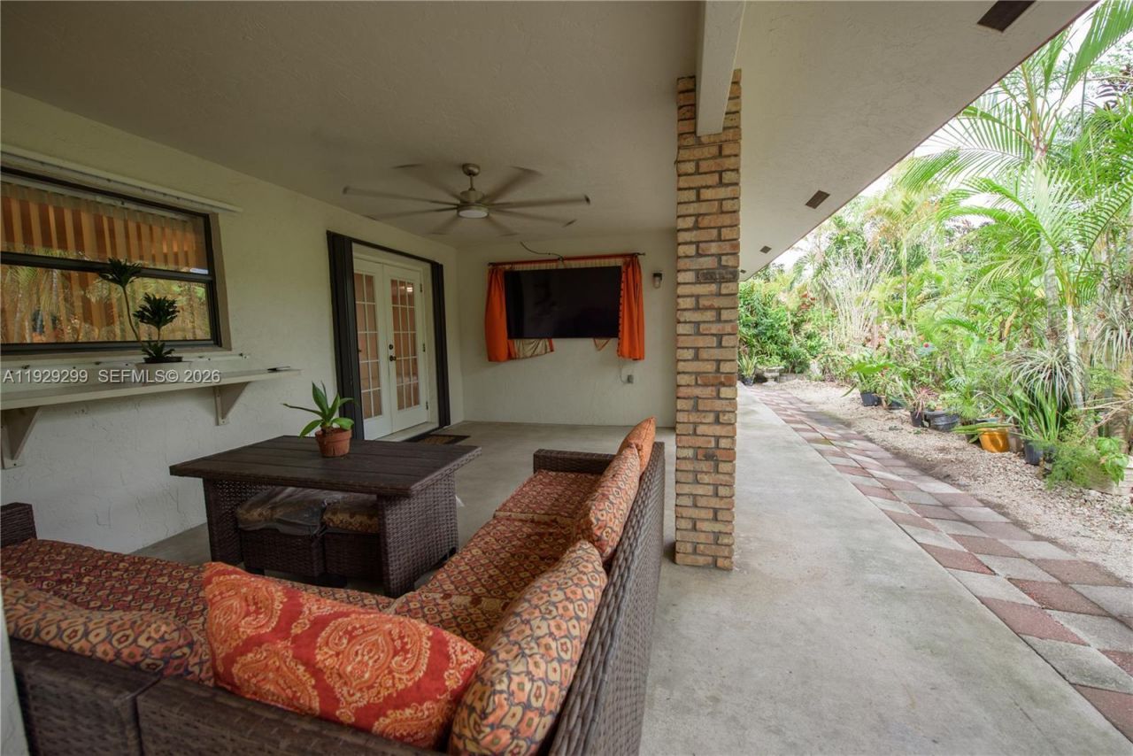 27111 SW 155th Ave, Homestead, FL 33032 Photo