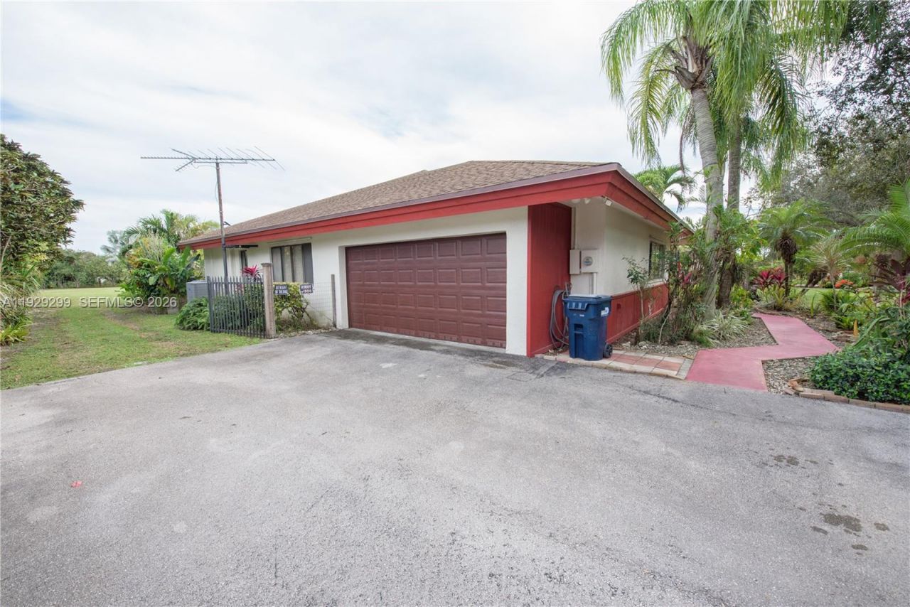 27111 SW 155th Ave, Homestead, FL 33032 Photo