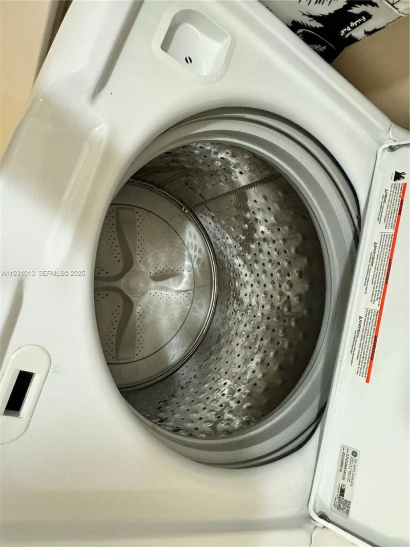 9411 SW 4th St, Unit 111, Miami, FL 33174 Photo