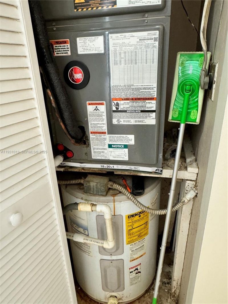 9411 SW 4th St, Unit 111, Miami, FL 33174 Photo