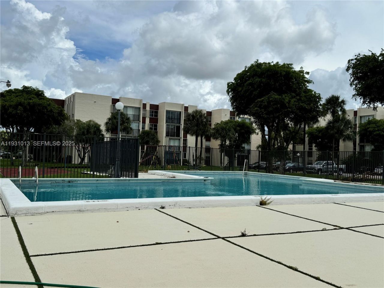 9411 SW 4th St, Unit 111, Miami, FL 33174 Photo