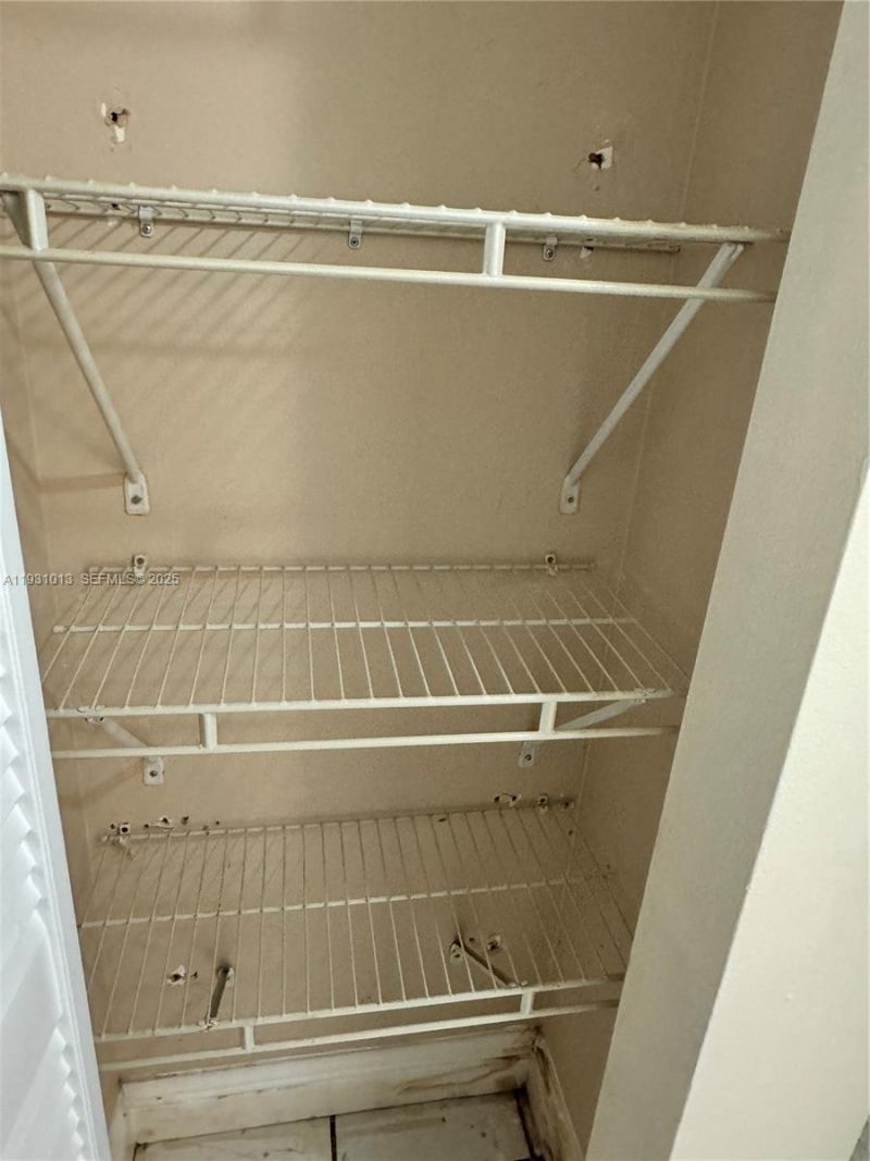 9411 SW 4th St, Unit 111, Miami, FL 33174 Photo