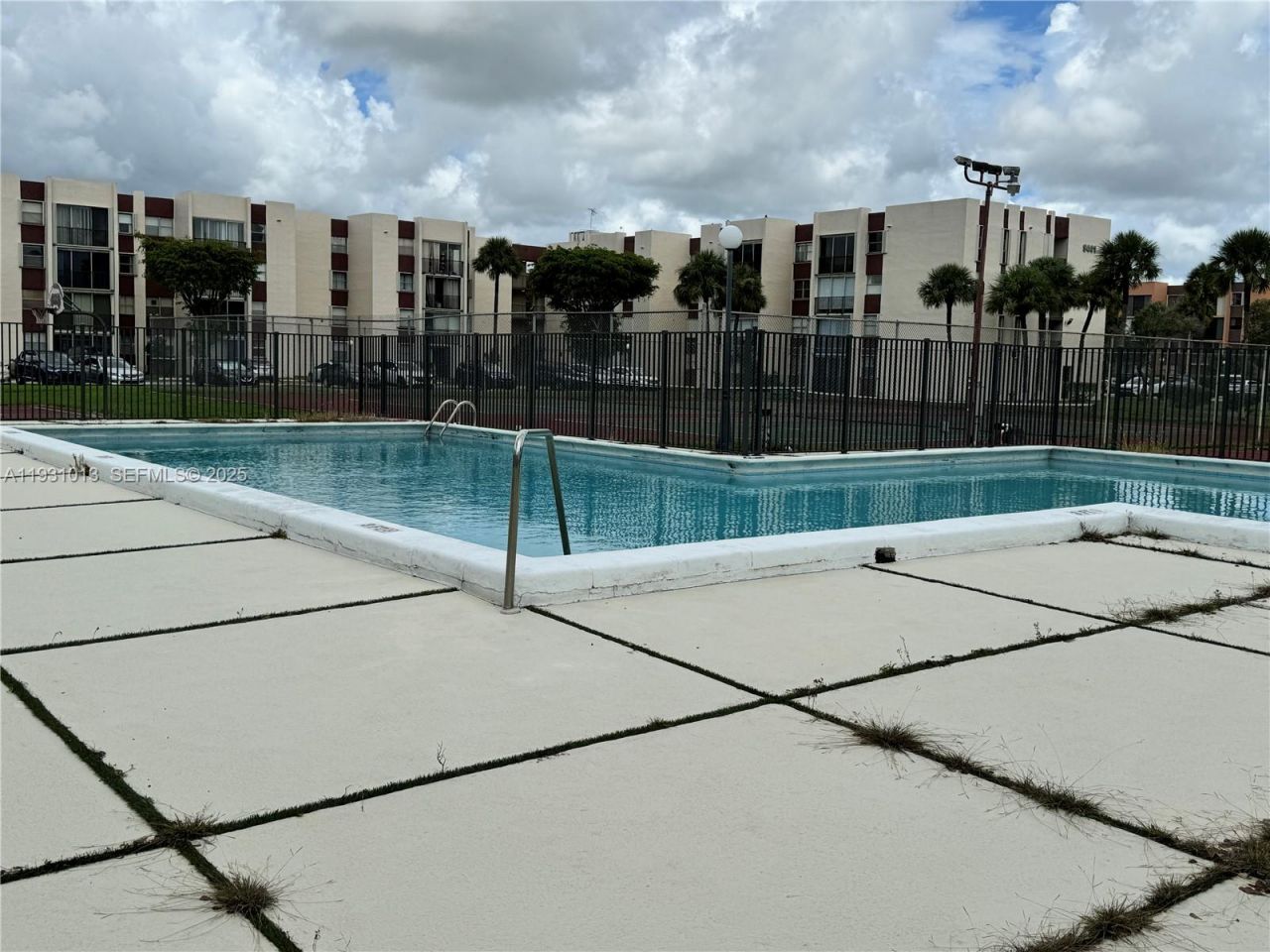 9411 SW 4th St, Unit 111, Miami, FL 33174 Photo