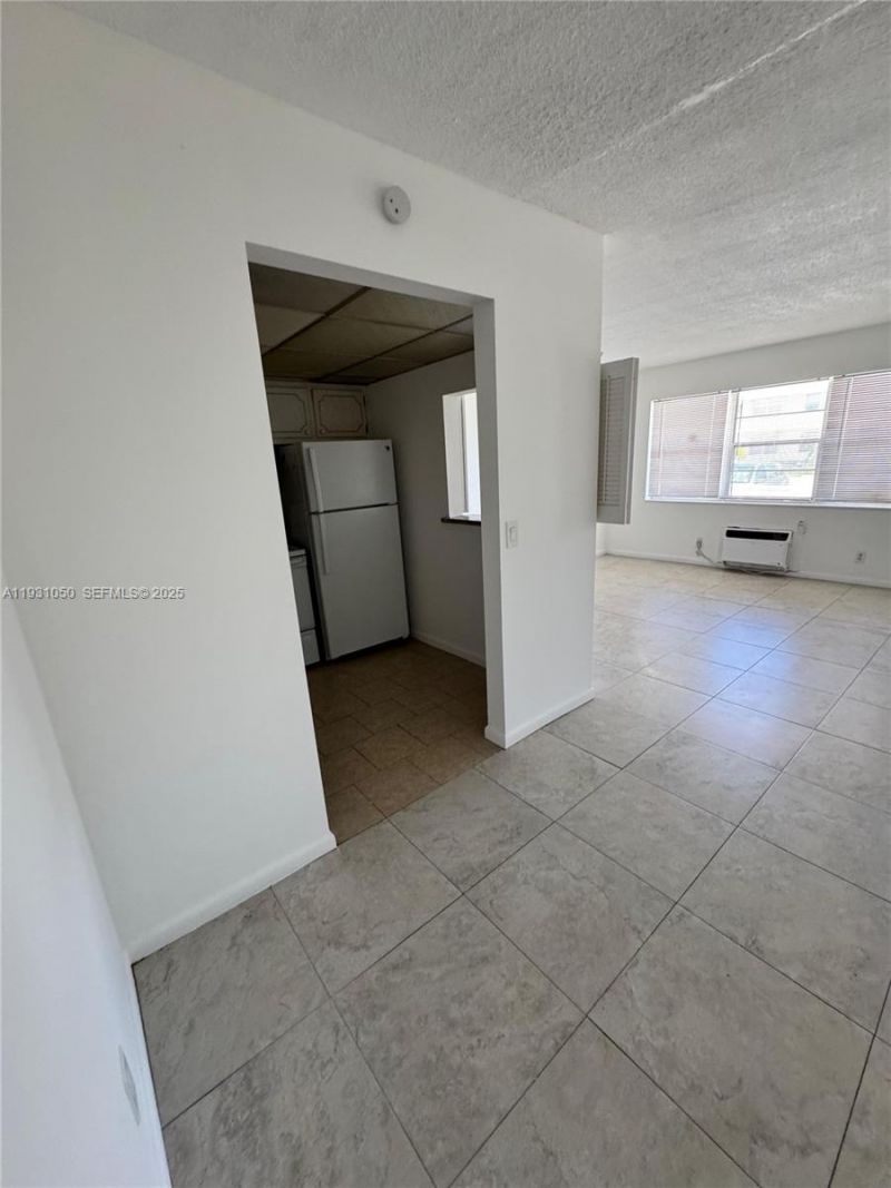 18 Hastings B, Unit 18, West Palm Beach, FL 33417 Photo