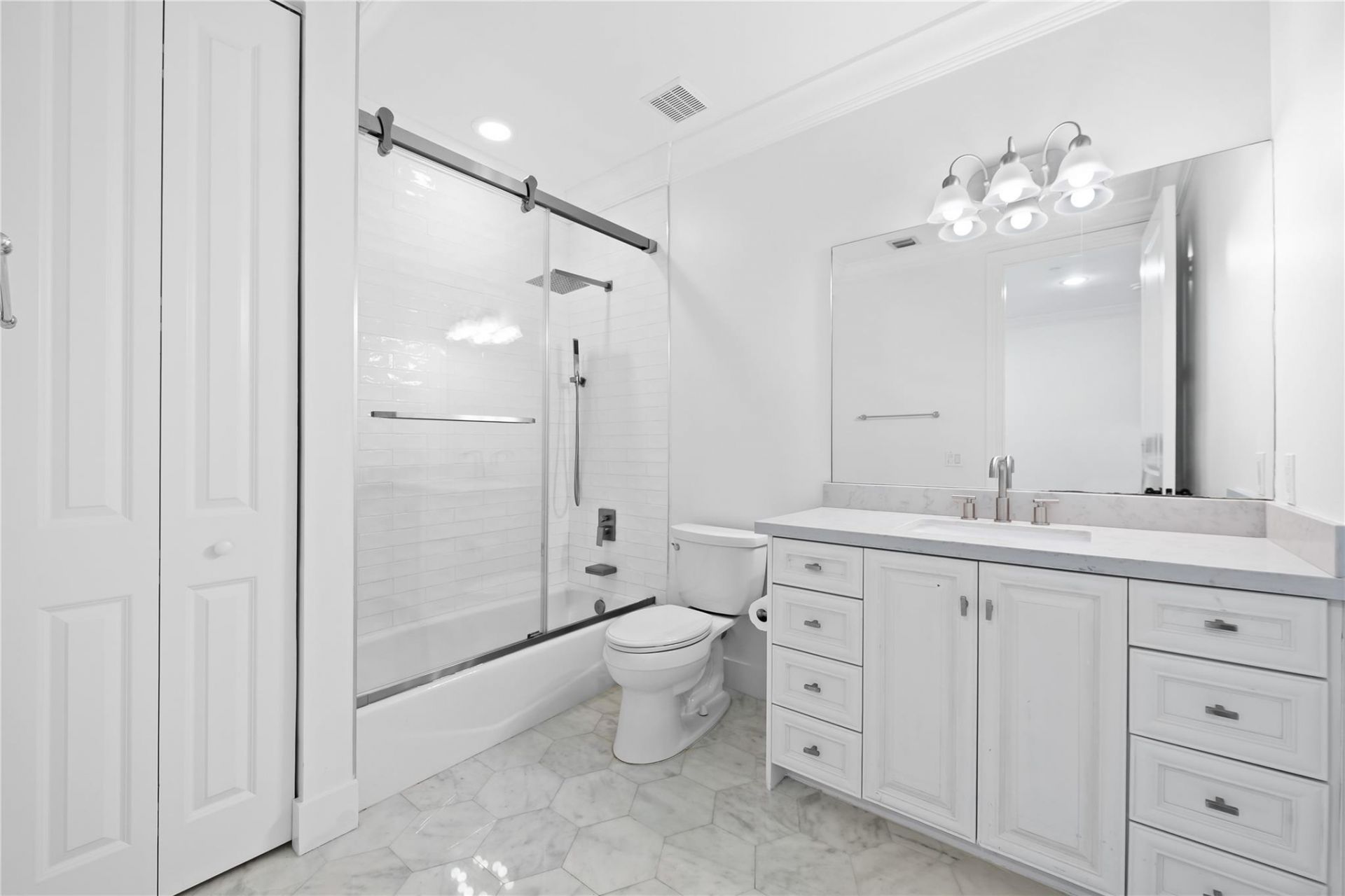 218 NE 15th Avenue, Unit 218, Fort Lauderdale, FL 33301 Photo