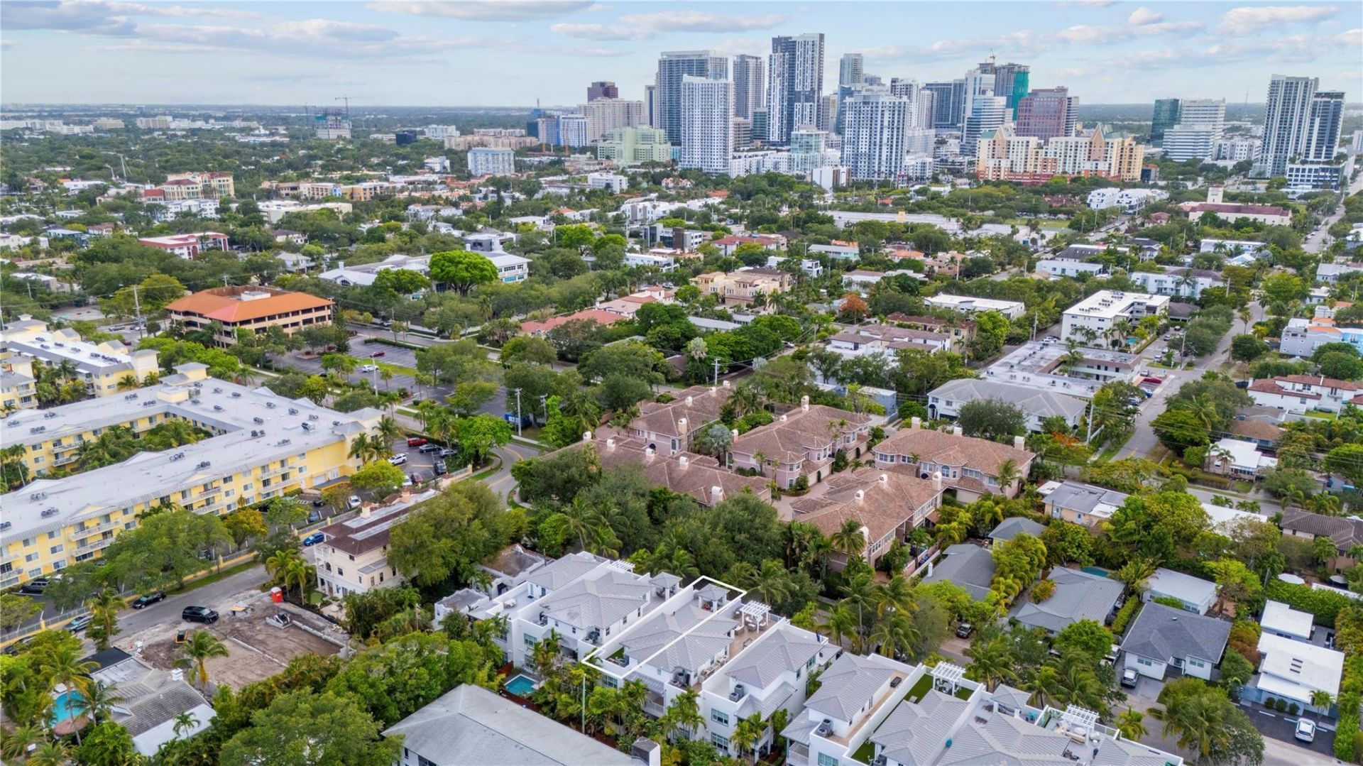 218 NE 15th Avenue, Unit 218, Fort Lauderdale, FL 33301 Photo