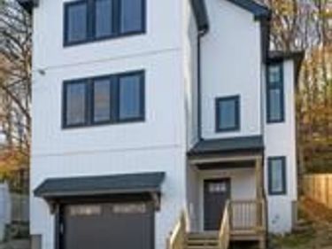 111 MAIN STREET, GLENDON, PA 18042