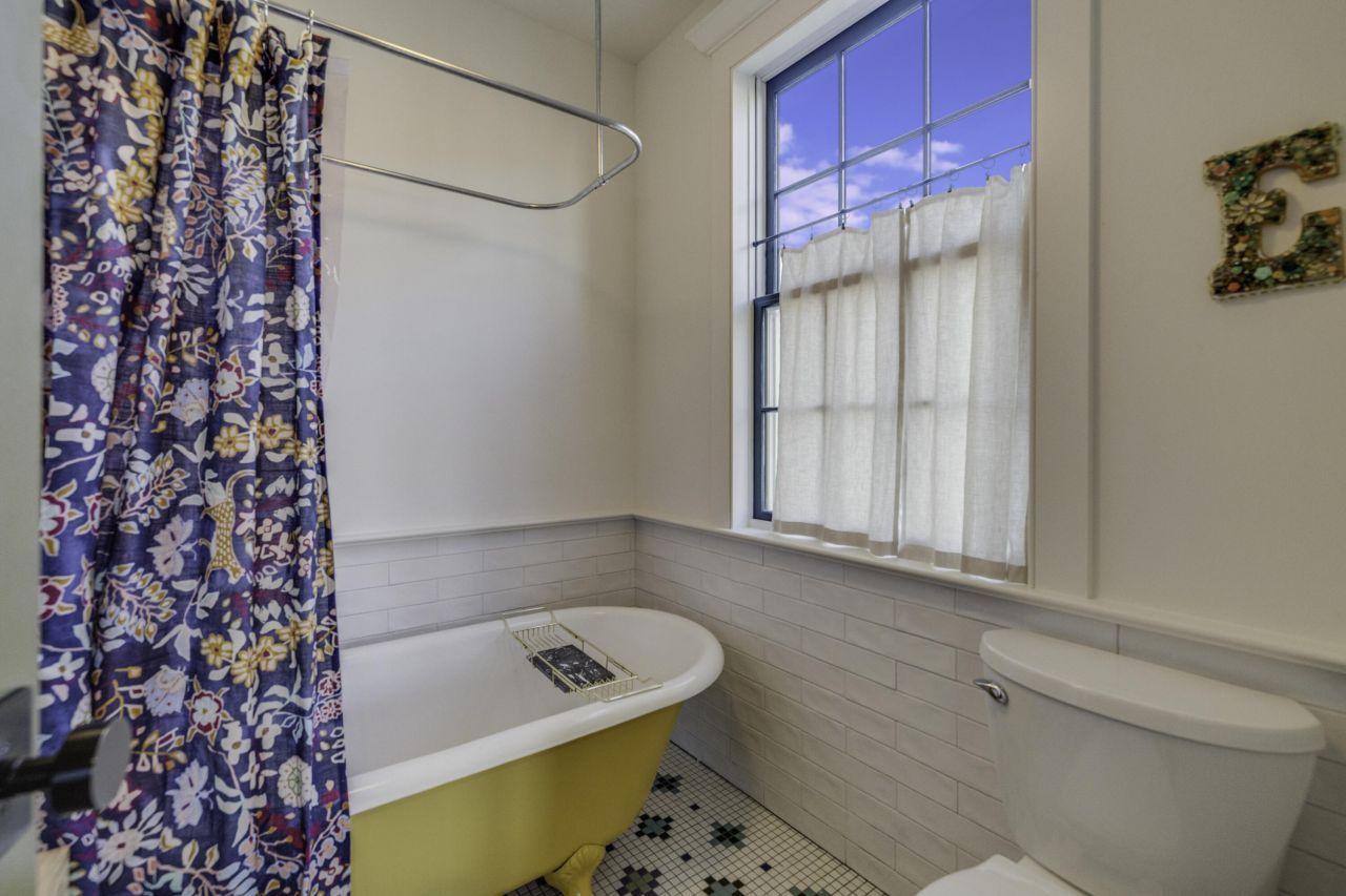 265 Coming Street Photo 16