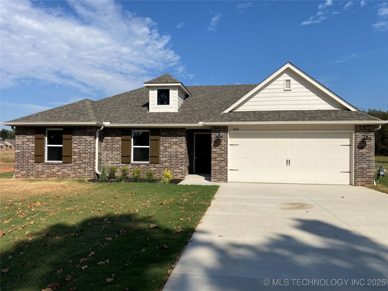408 NW 7th Street, Wagoner, OK 74467 Main Photo
