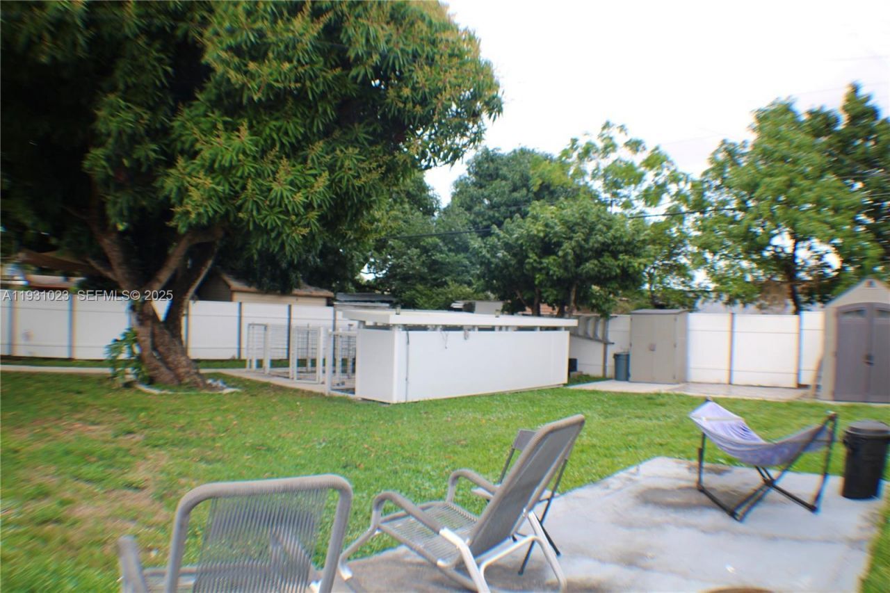 171 E 56th St, Hialeah, FL 33013 Photo