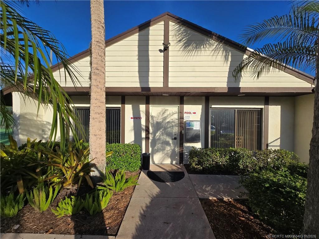 2114 SW Silver Pine Way, Unit 121-F1, Palm City, FL 34990 Photo