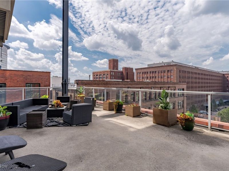 701 W Lakeside Avenue, Unit 606, Cleveland, OH 44113 Photo 22