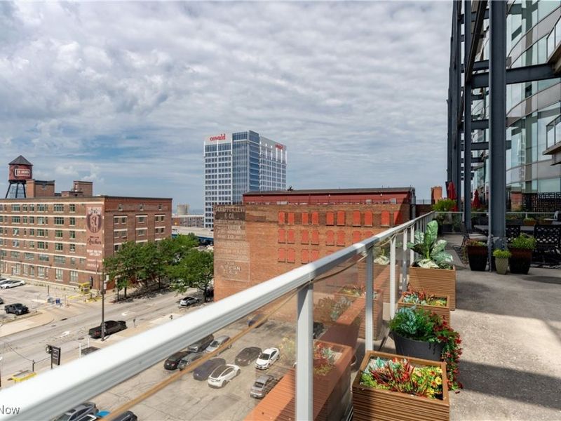 701 W Lakeside Avenue, Unit 606, Cleveland, OH 44113 Photo 28