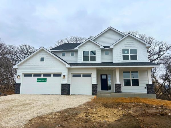 834 Londonderry Lane NW, Rochester, MN 55901