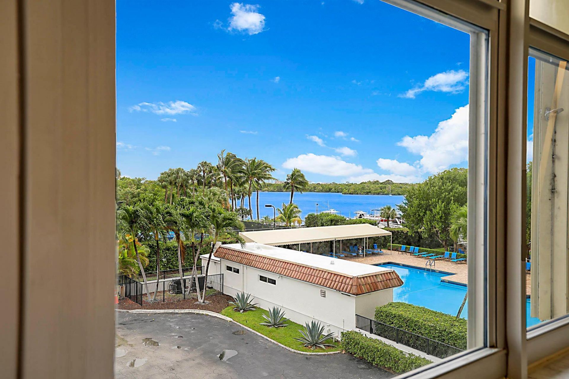 2121 N Ocean Boulevard, Unit 305w, Boca Raton, FL 33431 Photo