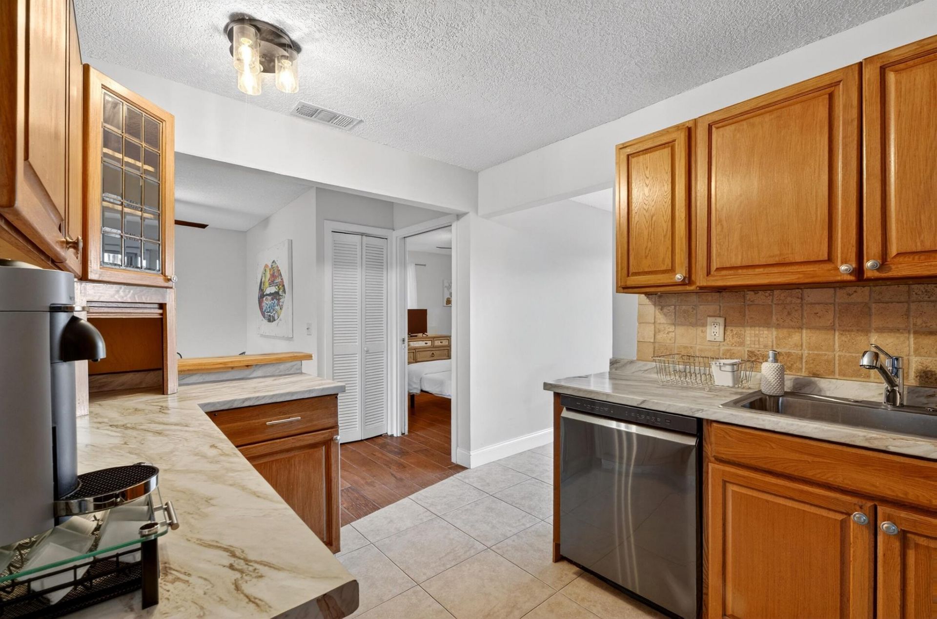 584 SE Greenway Terrace, Port Saint Lucie, FL 34983 Photo