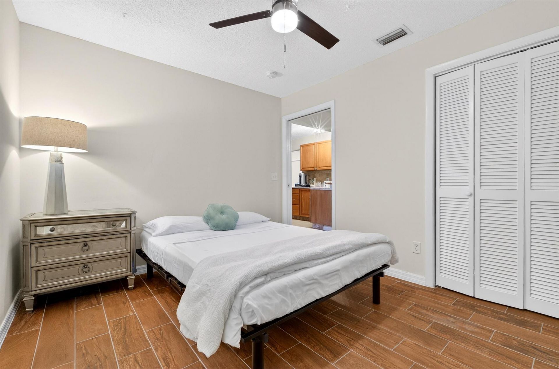 584 SE Greenway Terrace, Port Saint Lucie, FL 34983 Photo