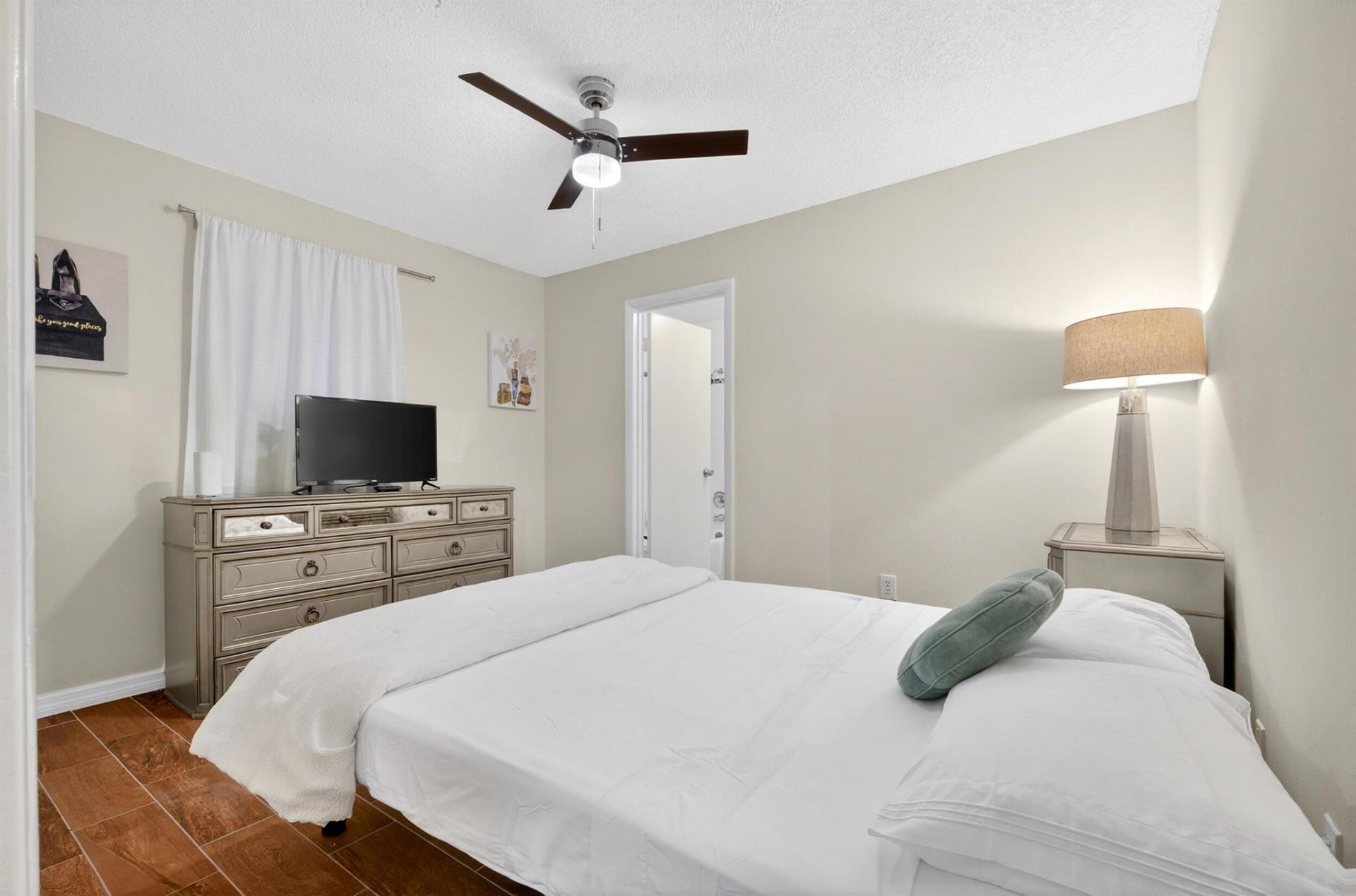 584 SE Greenway Terrace, Port Saint Lucie, FL 34983 Photo