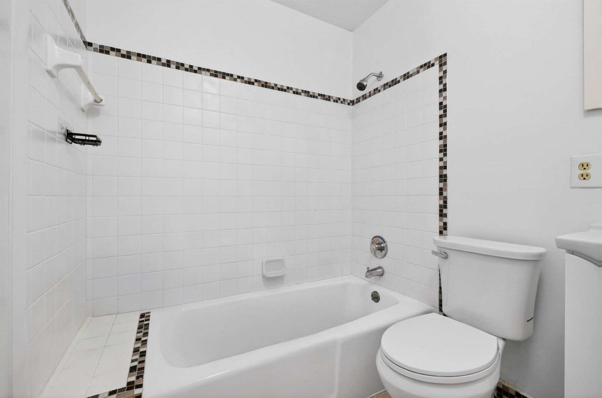 584 SE Greenway Terrace, Port Saint Lucie, FL 34983 Photo