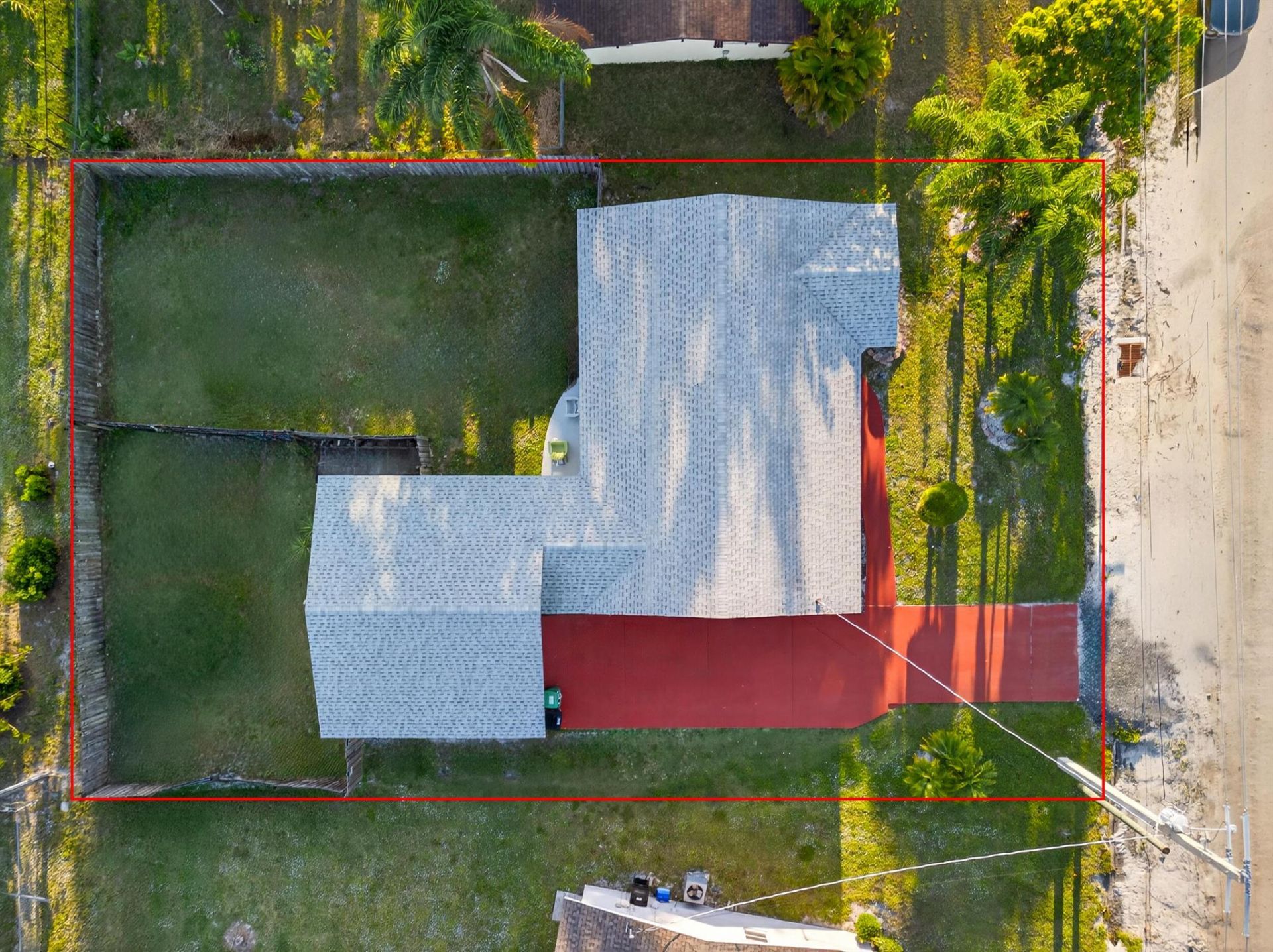 584 SE Greenway Terrace, Port Saint Lucie, FL 34983 Photo