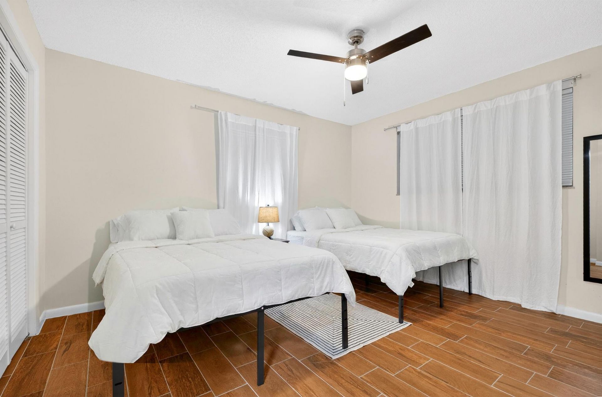 584 SE Greenway Terrace, Port Saint Lucie, FL 34983 Photo