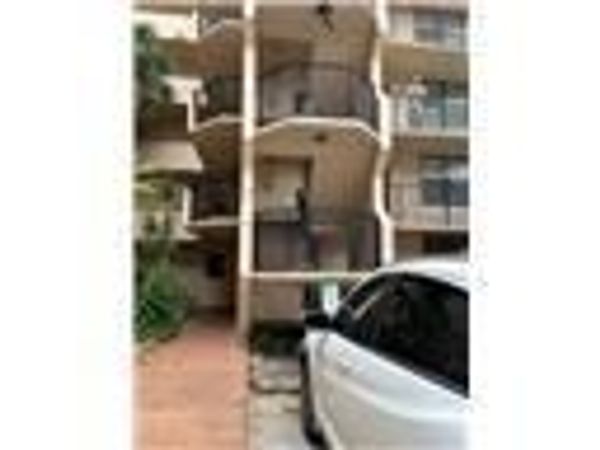 3590 Blue Lake Dr, Pompano Beach, FL 33064