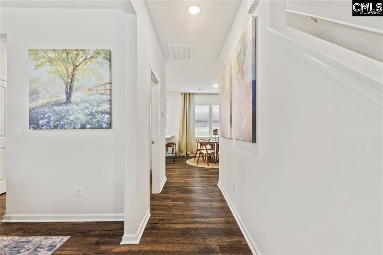 506 Blue Jay Way Photo 7