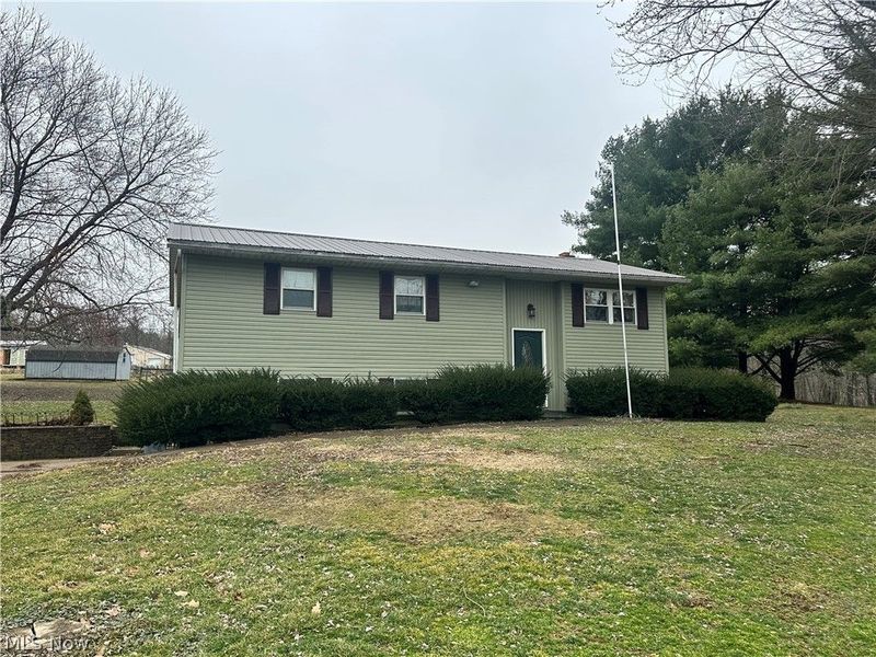 135 S Moose Eye Road, Norwich, OH 43767 Photo 2