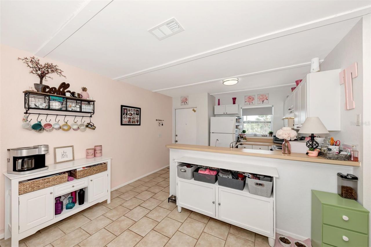 25100 Sandhill Boulevard, Unit F203, Punta Gorda, FL 33983 Photo