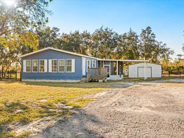 2024 LEMON DRIVE, LAKE WALES, FL 33898