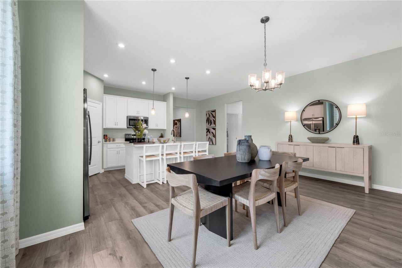 12885 Trovita Drive, Grand Island, FL 32735 Photo