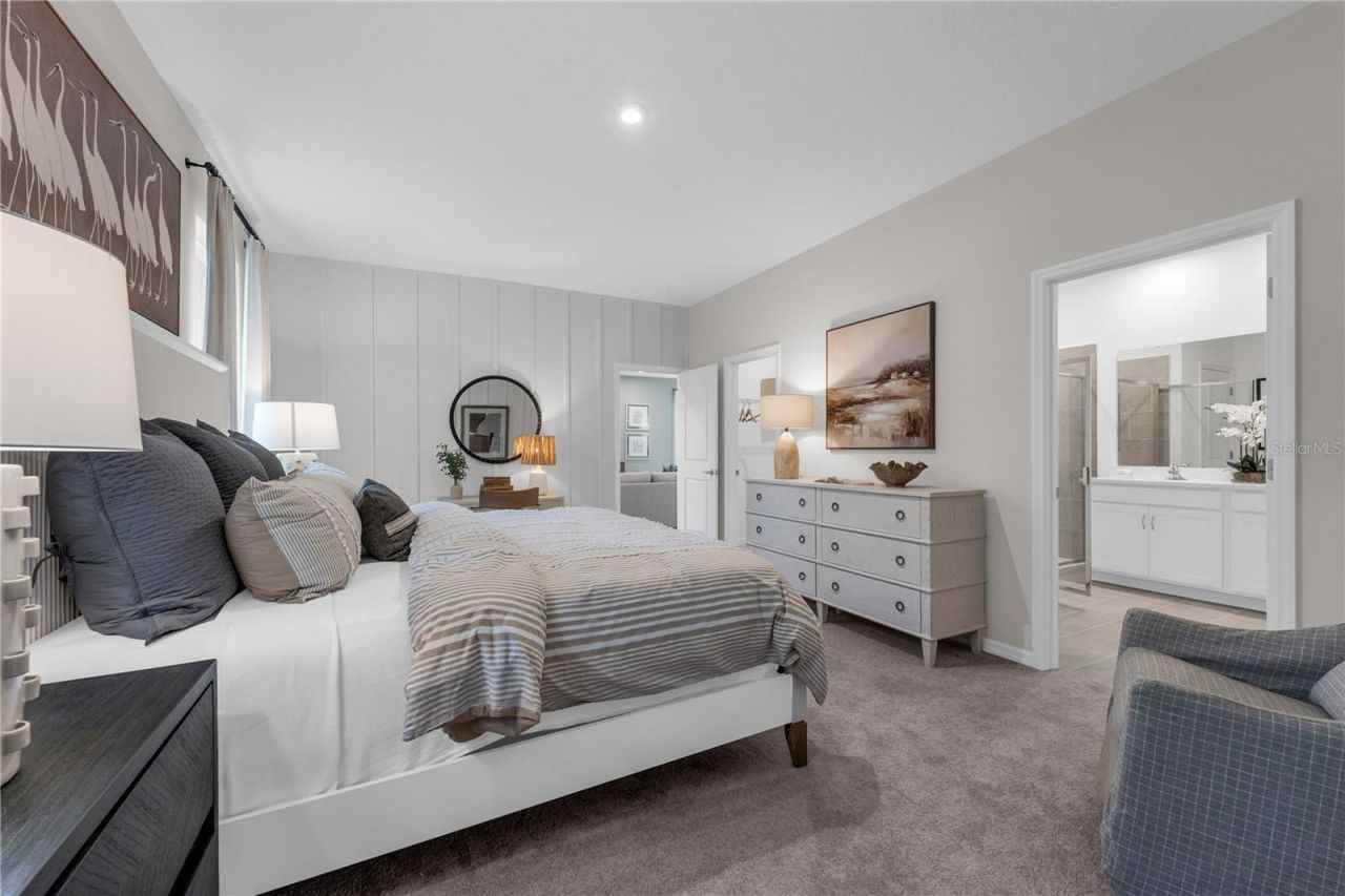 12885 Trovita Drive, Grand Island, FL 32735 Photo