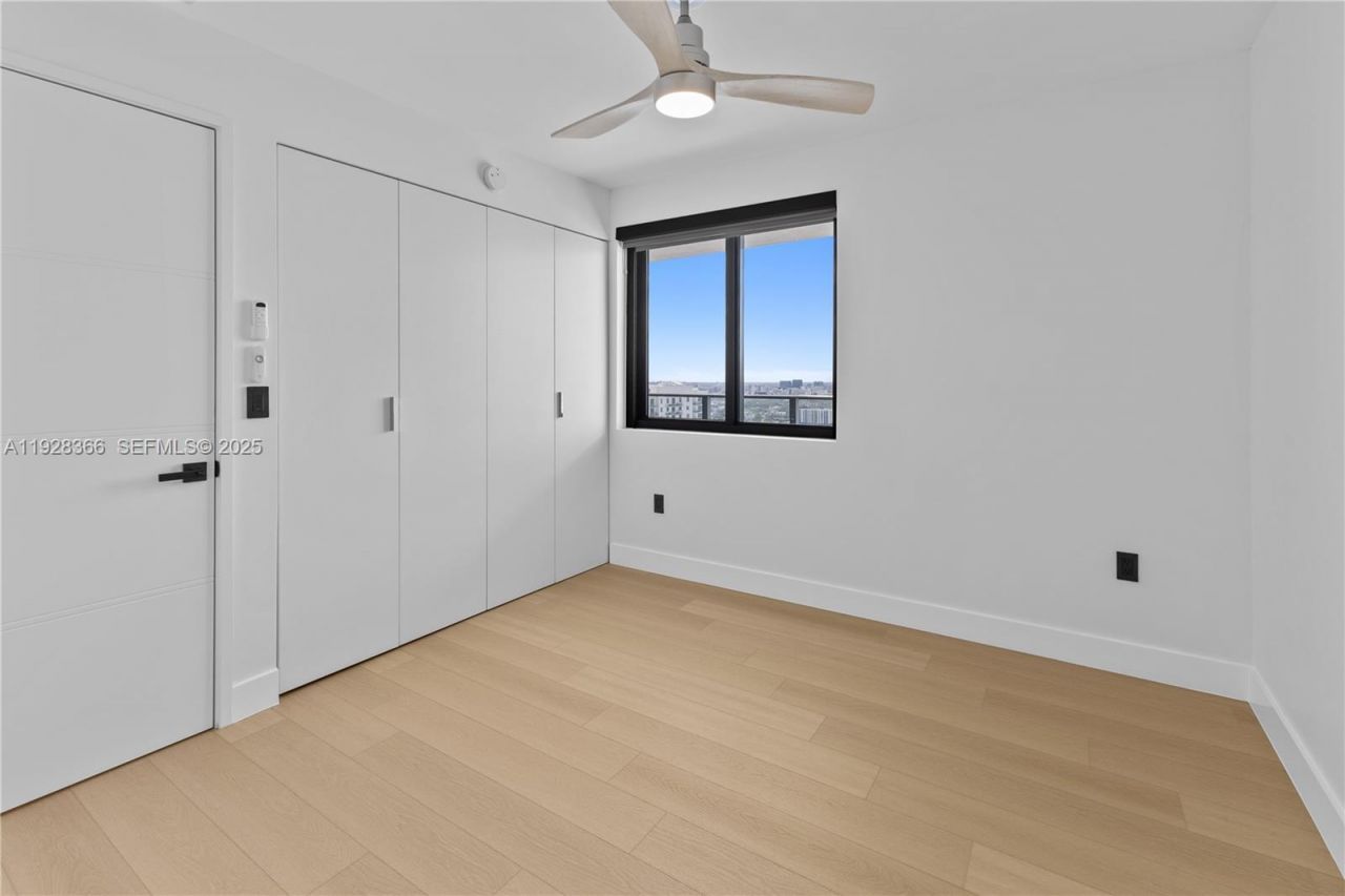 700 NE 24 St , Unit 2905, Miami, FL 33137 Photo