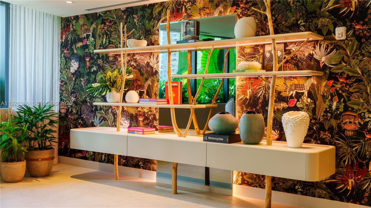 700 NE 24 St , Unit 2905, Miami, FL 33137 Photo