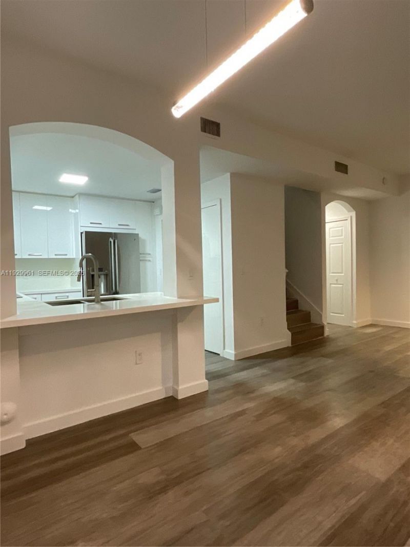 11411 NW 60th St, Unit 286, Doral, FL 33178 Photo