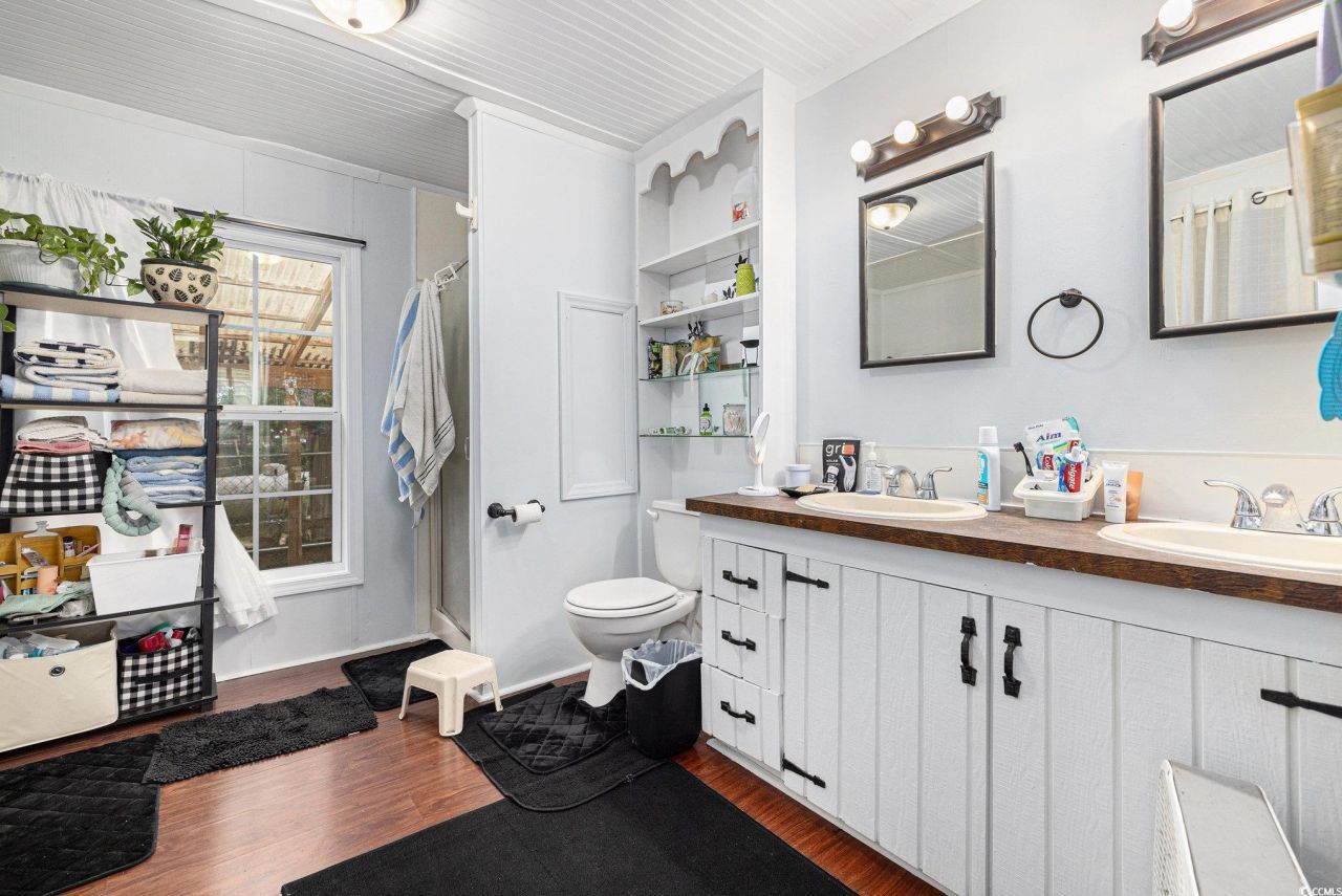 1015 Franks Ln. Photo 15