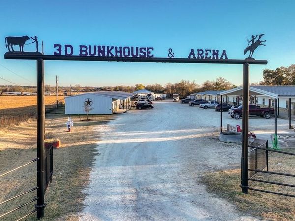 120 Bunkhouse Road, Stephenville, TX 76401