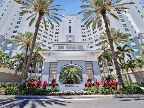 315 DUNES BLVD, Unit T-01, NAPLES, FL 34110