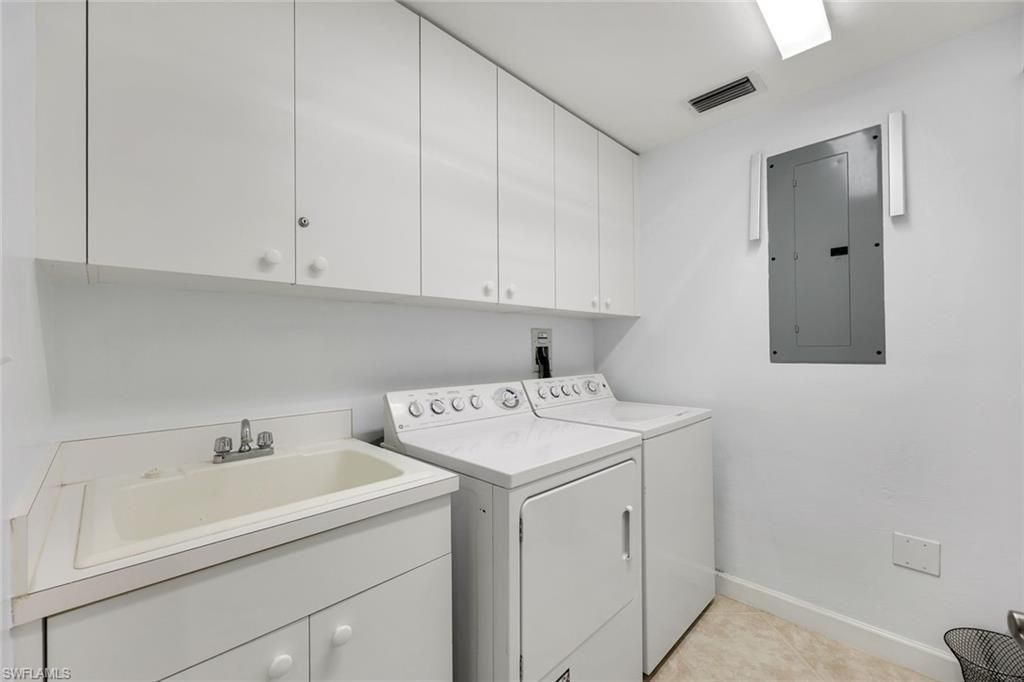 315 Dunes Blvd, Unit T-01, Naples, FL 34110 Photo