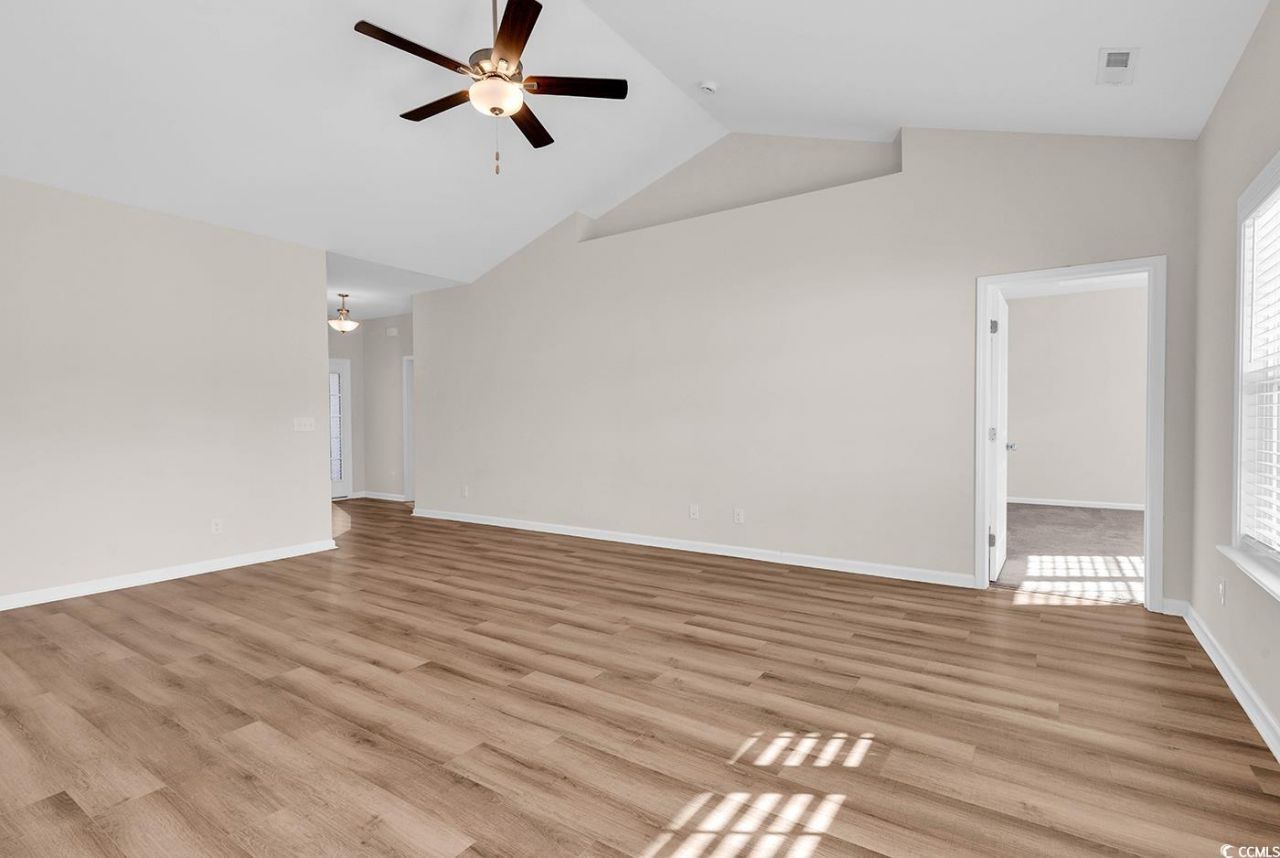 296 Lakota Loop Photo 10