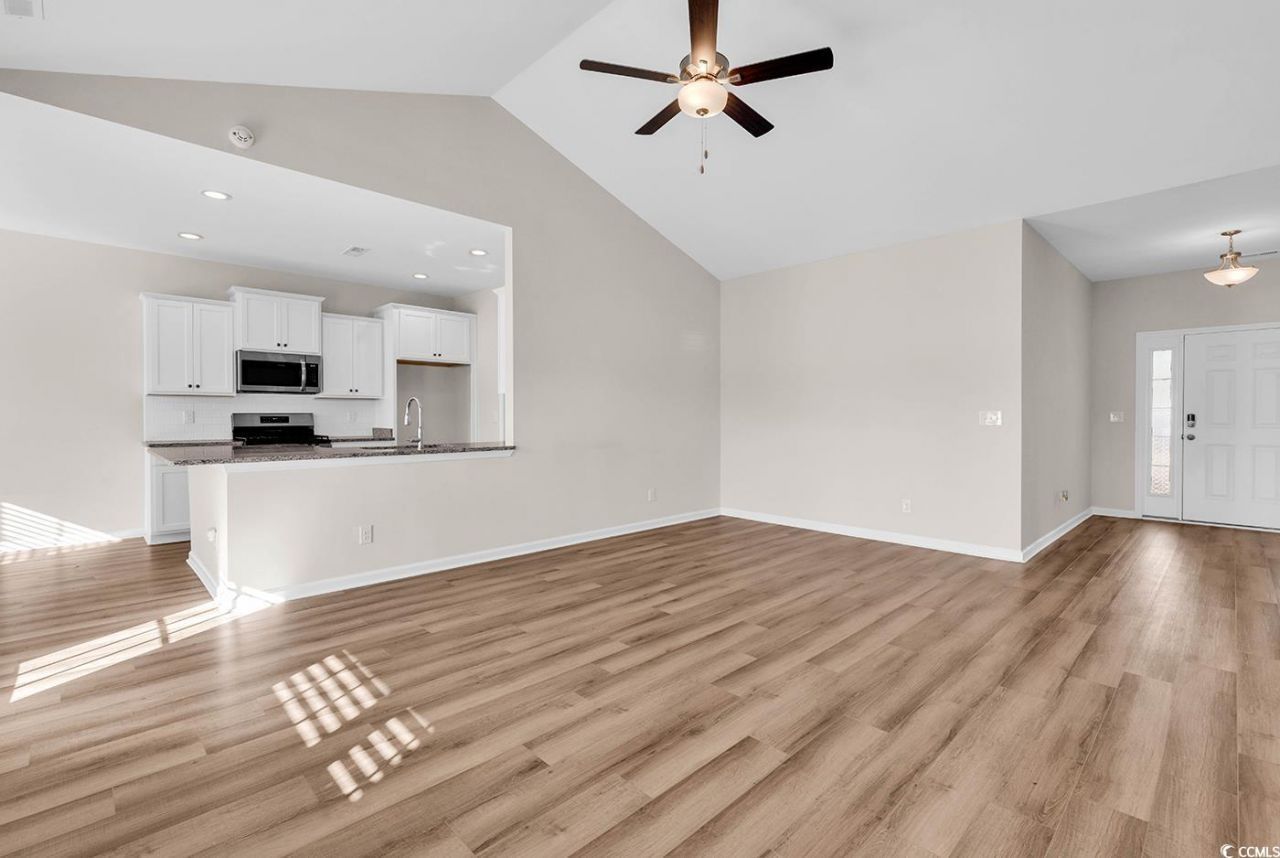 296 Lakota Loop Photo 11