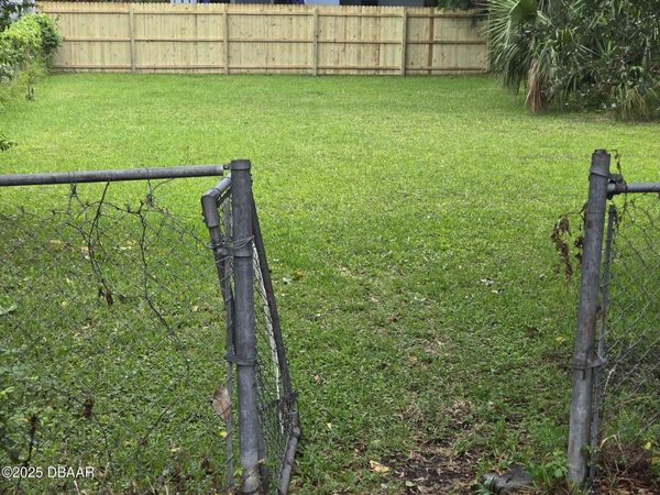 133 North Street, Daytona Beach, FL 32114