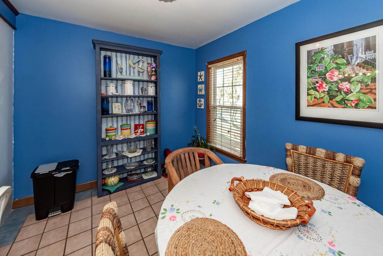 120 Savannah Round Photo 12