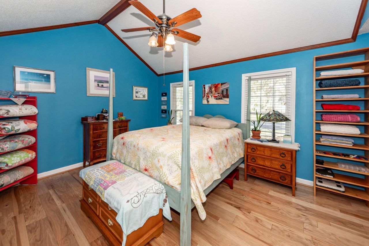 120 Savannah Round Photo 22